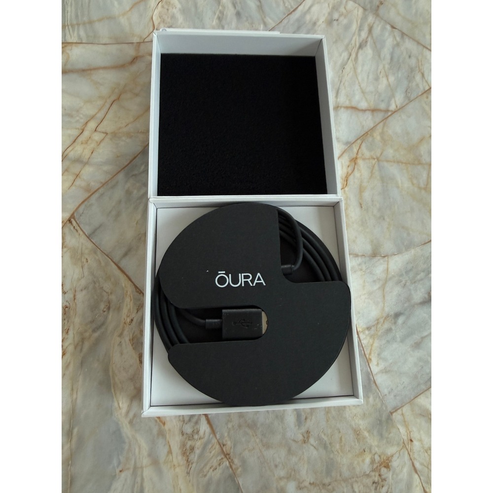 Oura Ring Gen 3 Charging Dock and‎ USB-C Cable Black Replacement Base